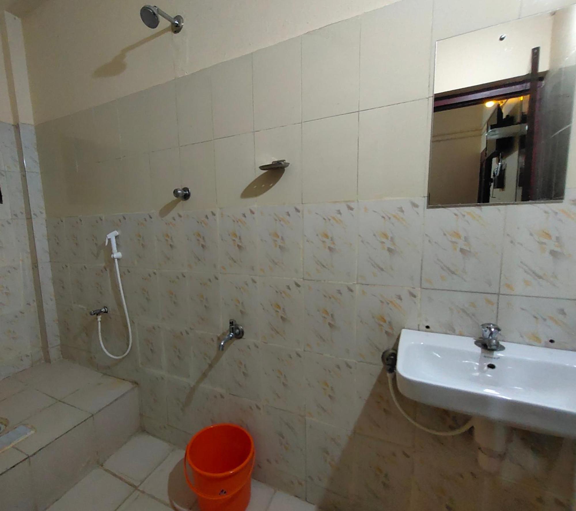Malabar Residency Hotel Perintalmanna Kamer foto